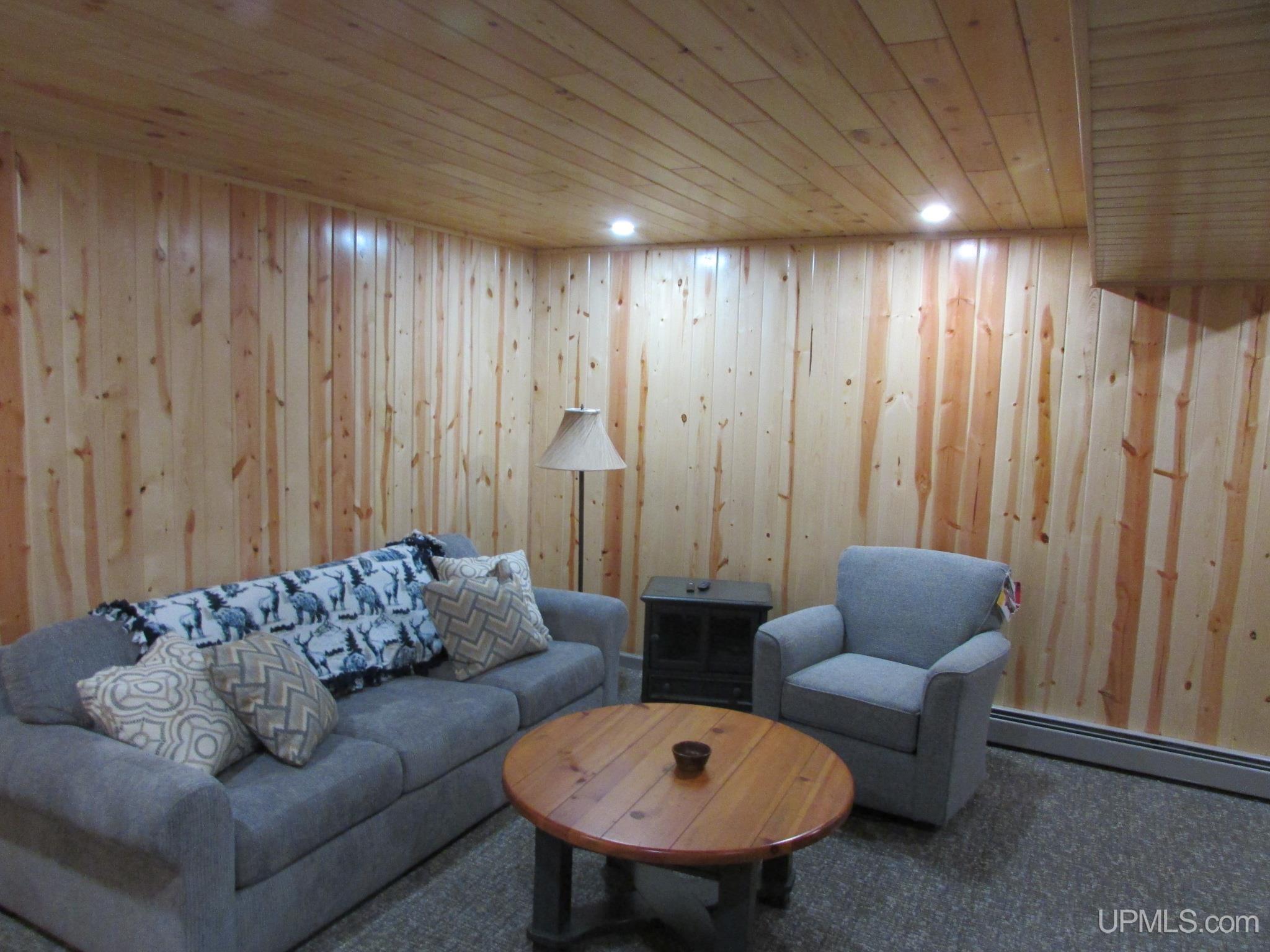 Skanee, Michigan, 49962, United States, 3 Bedrooms Bedrooms, ,2 BathroomsBathrooms,Residential,For Sale,1975456