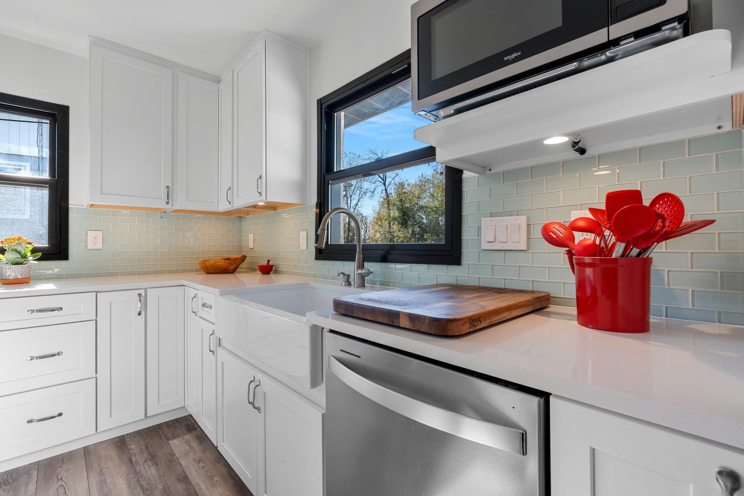 GREEN BAY, Wisconsin, 54301, United States, 3 Bedrooms Bedrooms, ,3 BathroomsBathrooms,Residential,For Sale,1969086