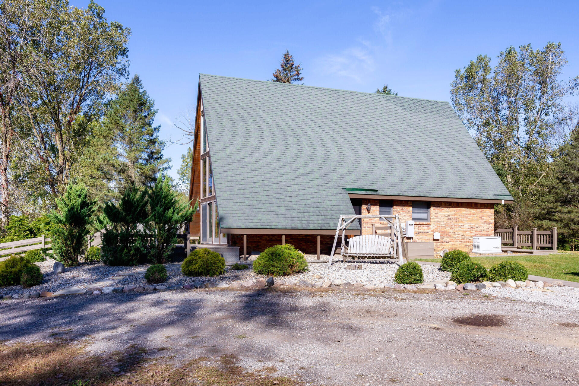 Brooklyn, Michigan, 49230, United States, 3 Bedrooms Bedrooms, ,3 BathroomsBathrooms,Residential,For Sale,1991046