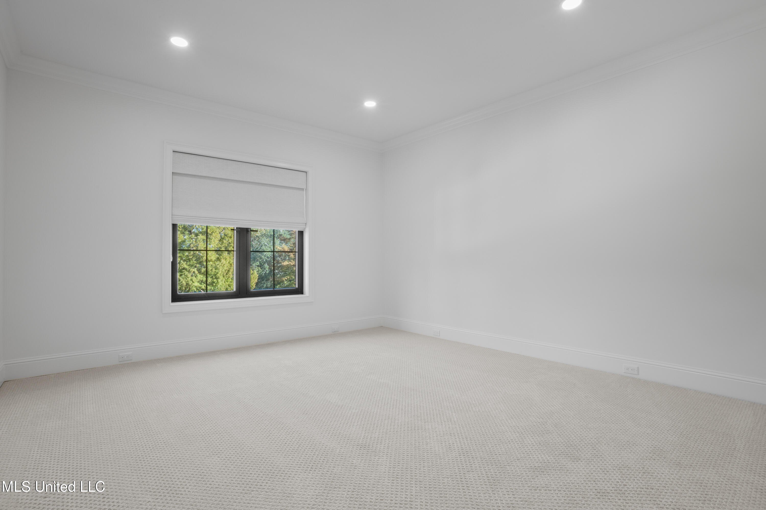 Biloxi, Mississippi, 39532, United States, 4 Bedrooms Bedrooms, ,4 BathroomsBathrooms,Residential,For Sale,1990750