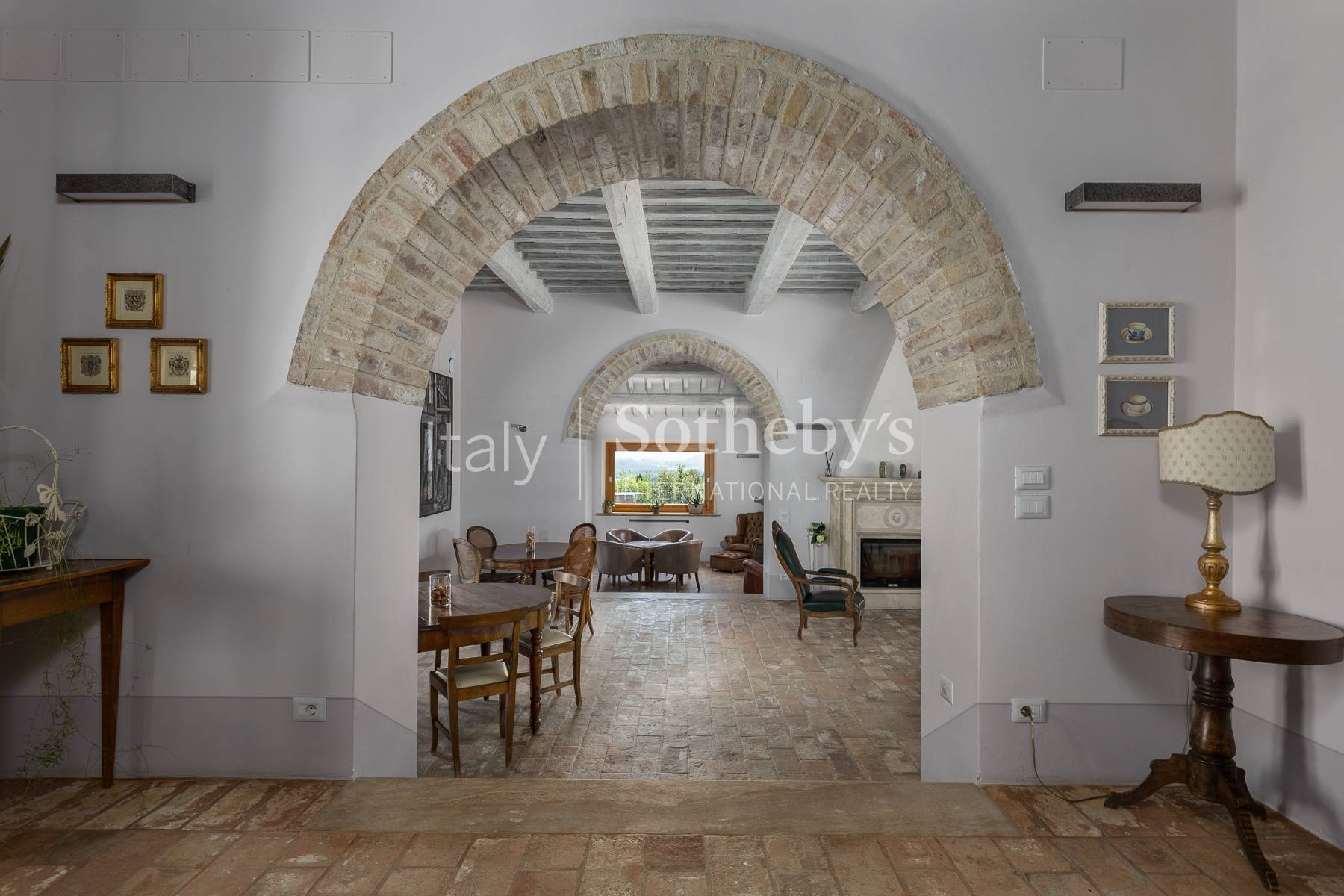  Luxury Wine Estate with Winery & Resort in Tuscany - 物件實景