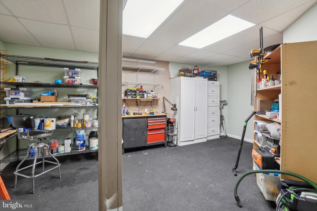 Gainesville, Virginia, 20155, United States, 3 Bedrooms Bedrooms, ,4 BathroomsBathrooms,Residential,For Sale,1896801