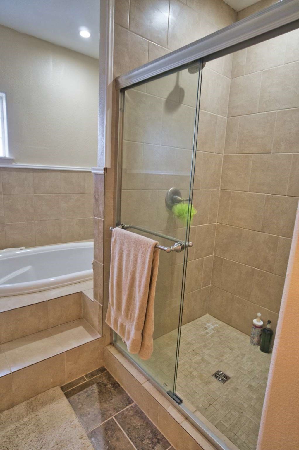 Brazoria, Texas, 77422, United States, 4 Bedrooms Bedrooms, ,3 BathroomsBathrooms,Residential,For Sale,1935189