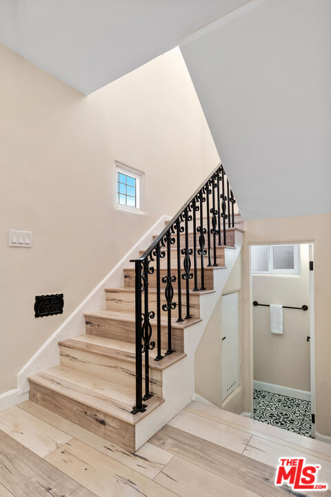 Inglewood, California, 90305, United States, 4 Bedrooms Bedrooms, ,3 BathroomsBathrooms,Residential,For Sale,2003148