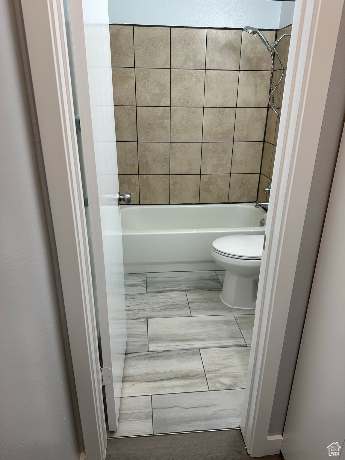 2963 S 3200 W, West Valley City, Utah, 84119, United States, 6 Bedrooms Bedrooms, ,Residential,For Sale,2963 S 3200 W,1617630