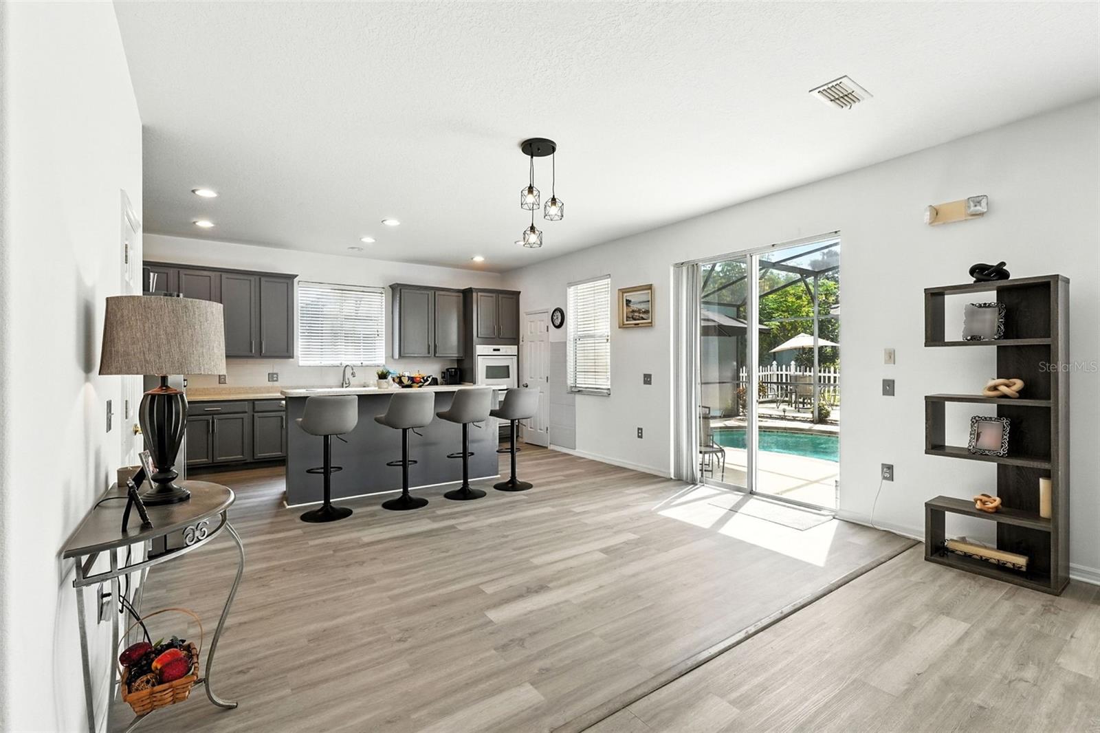 KISSIMMEE, Florida, 34744, United States, 5 Bedrooms Bedrooms, ,5 BathroomsBathrooms,Residential,For Sale,1980331