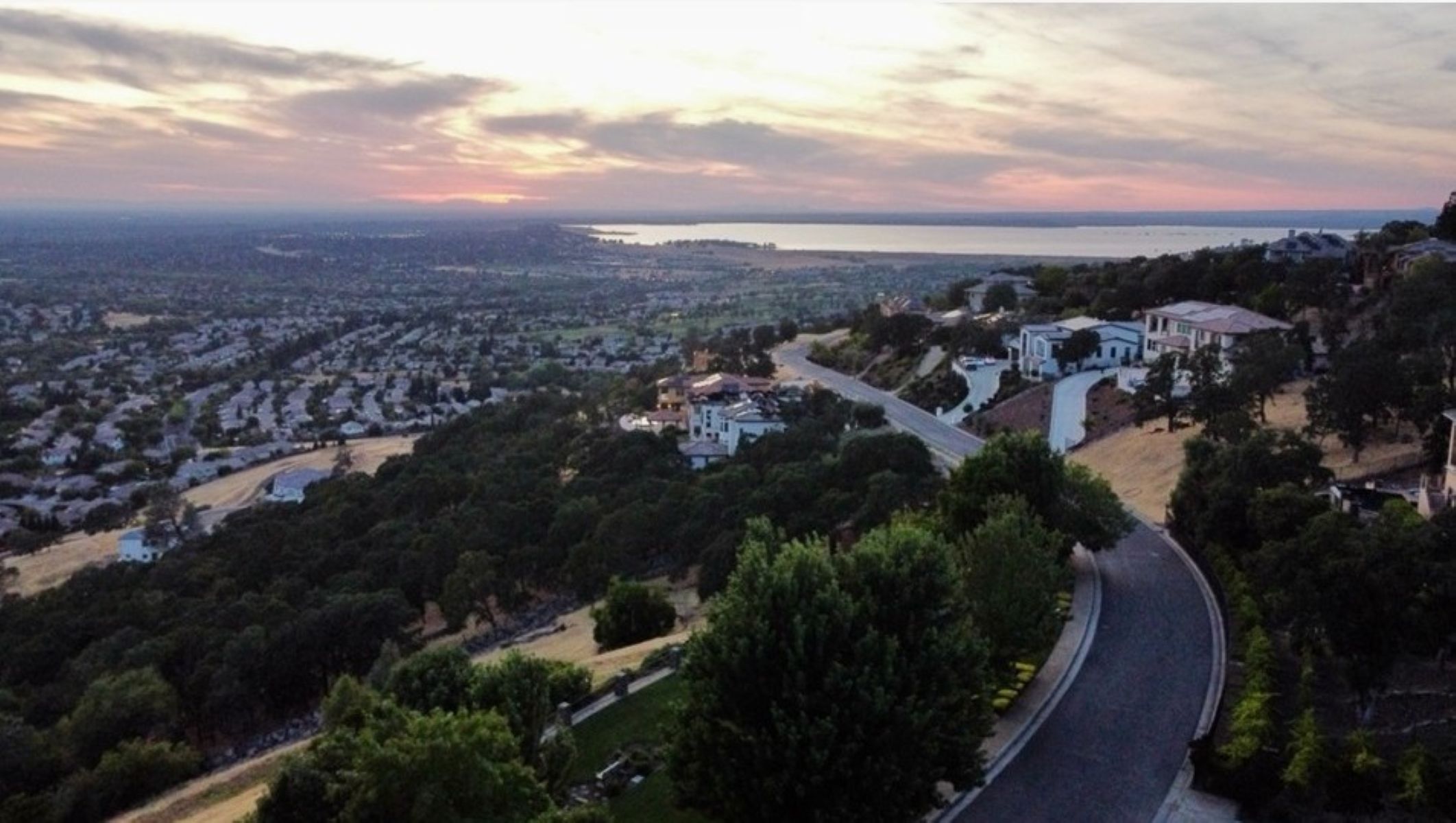  2680 Via Fiori, El Dorado Hills, CA 95762 - 物件實景