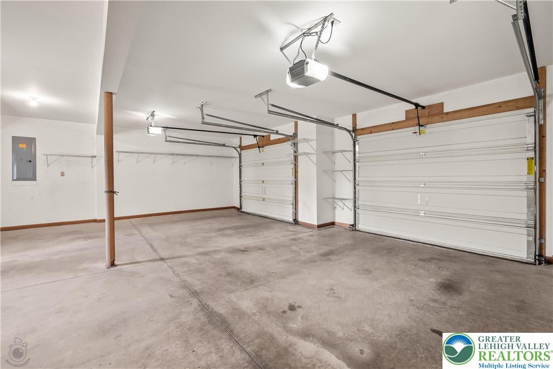 Lower Macungie Twp, Pennsylvania, 18062, United States, 4 Bedrooms Bedrooms, ,3 BathroomsBathrooms,Residential,For Sale,1907491