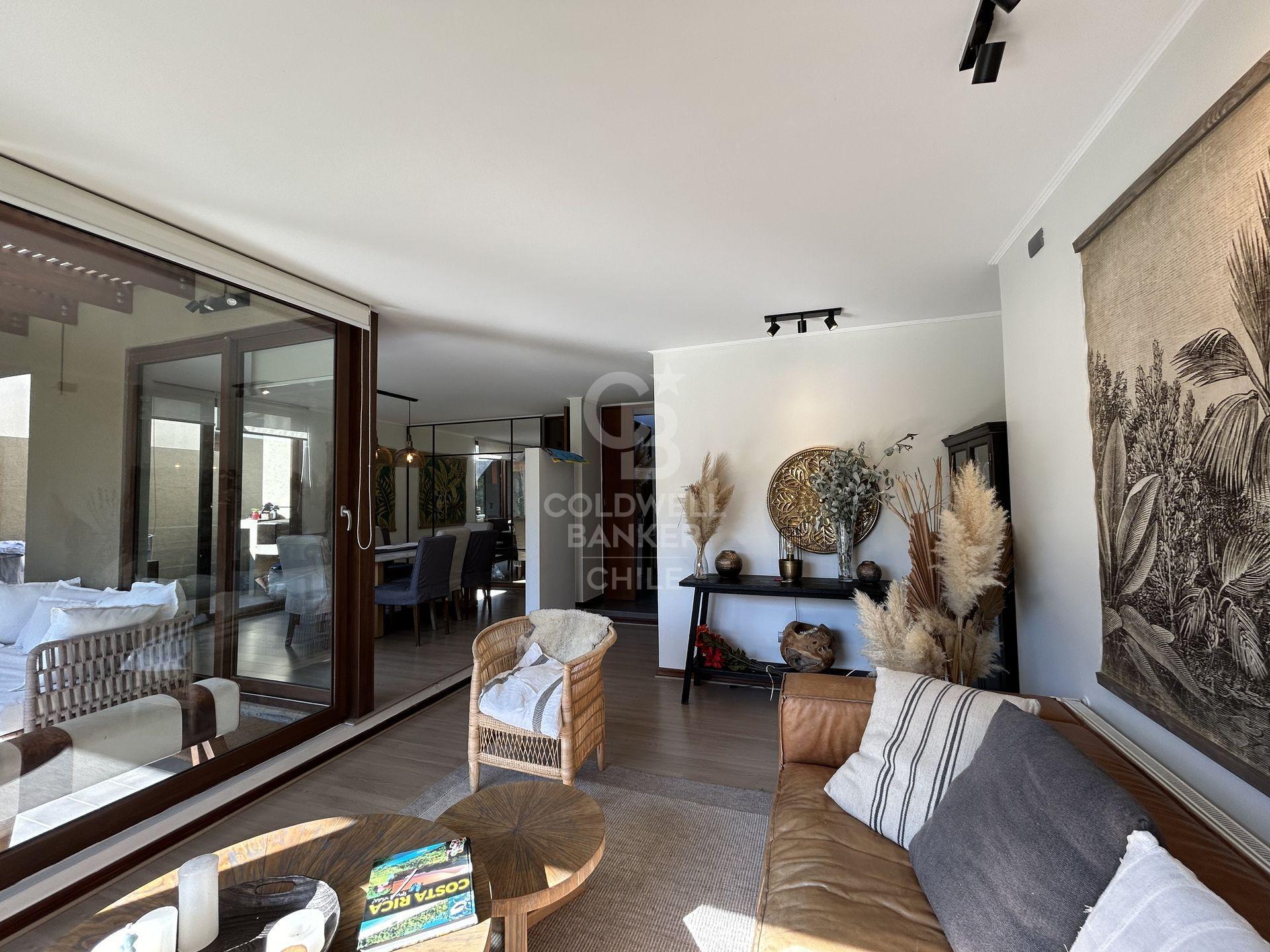 Colina, Chile, 4 Bedrooms Bedrooms, ,4 BathroomsBathrooms,Residential,For Sale,1897040