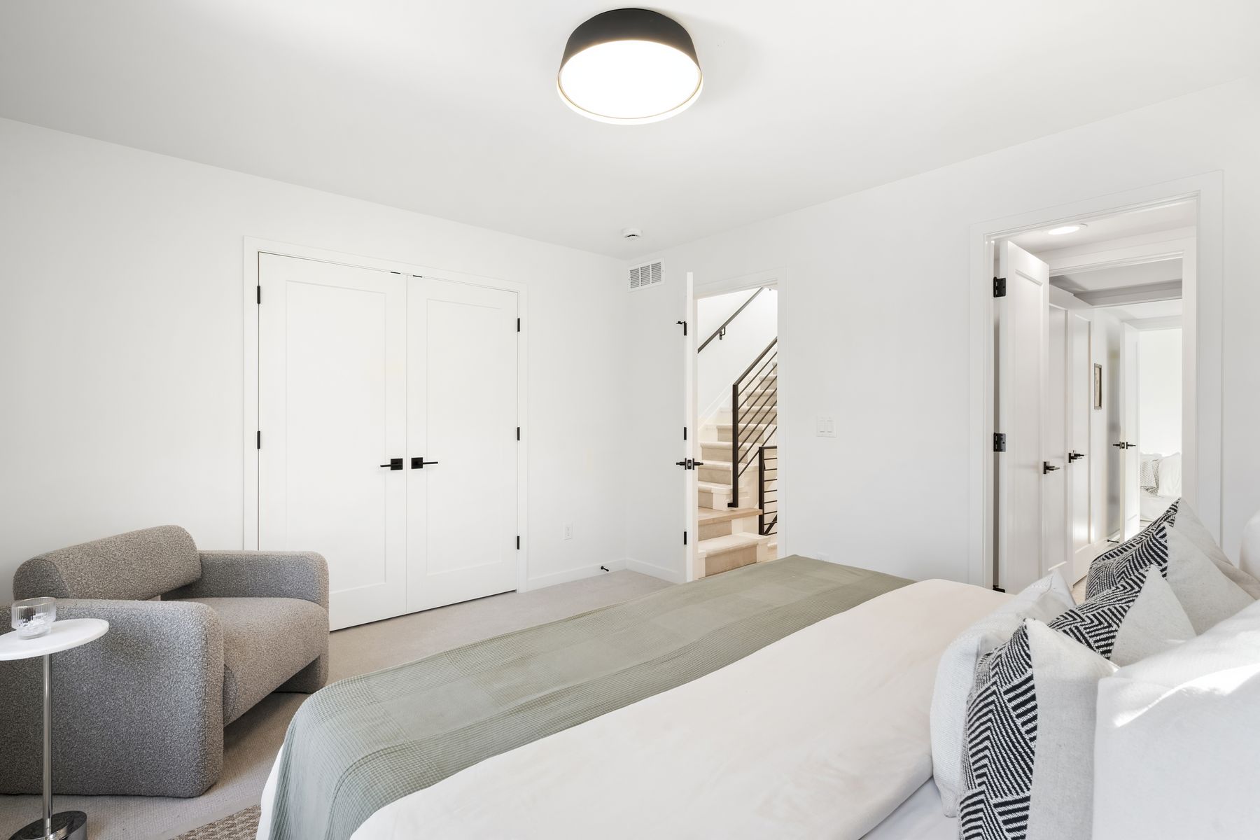  New Construction, Rooted in Montclair - 物件實景