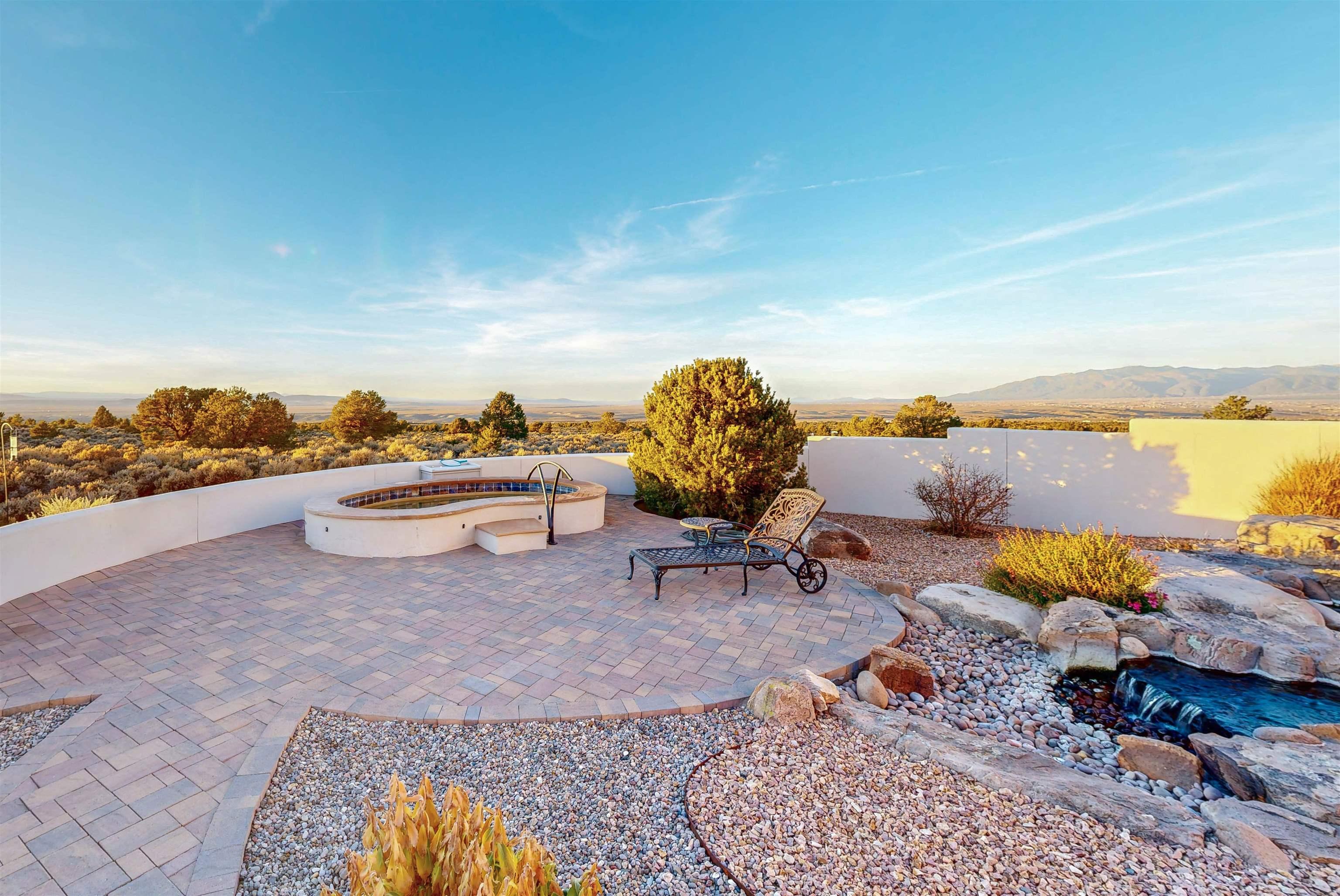 Ranchos De Taos, New Mexico, 87557-2740, United States, 3 Bedrooms Bedrooms, ,3 BathroomsBathrooms,Residential,For Sale,1998521