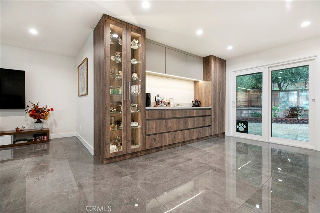 Granada Hills, California, 91344, United States, 4 Bedrooms Bedrooms, ,3 BathroomsBathrooms,Residential,For Sale,1993417