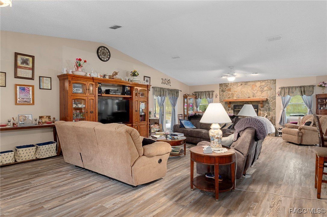 Inverness, Florida, 34452, United States, 3 Bedrooms Bedrooms, ,3 BathroomsBathrooms,Residential,For Sale,2005587