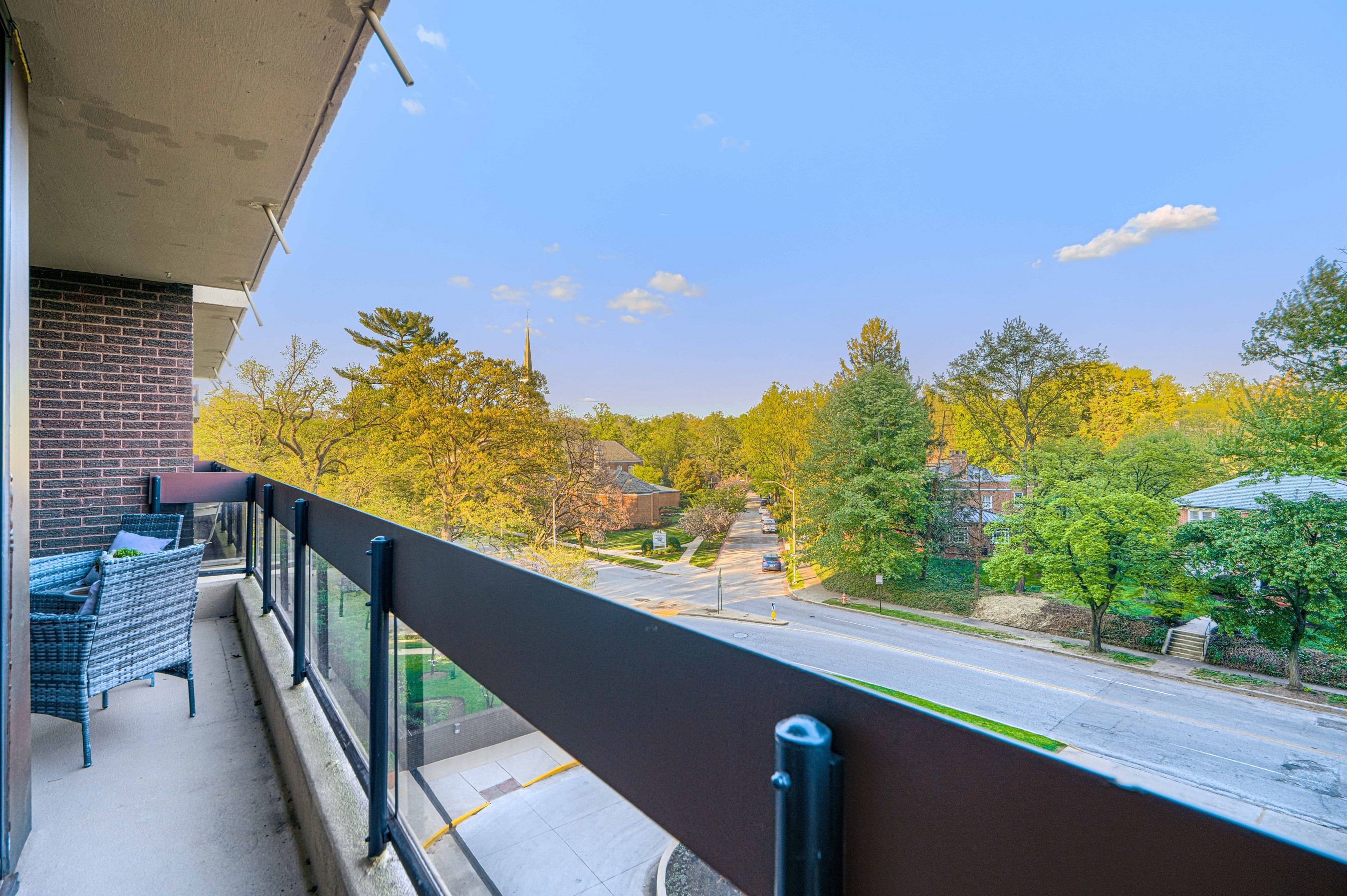  GUILFORD - 物件實景