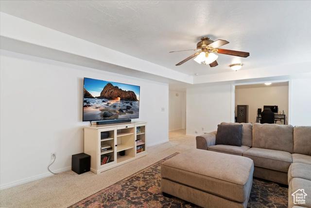 Centerville, Utah, 84014, United States, 3 Bedrooms Bedrooms, ,3 BathroomsBathrooms,Residential,For Sale,2013534