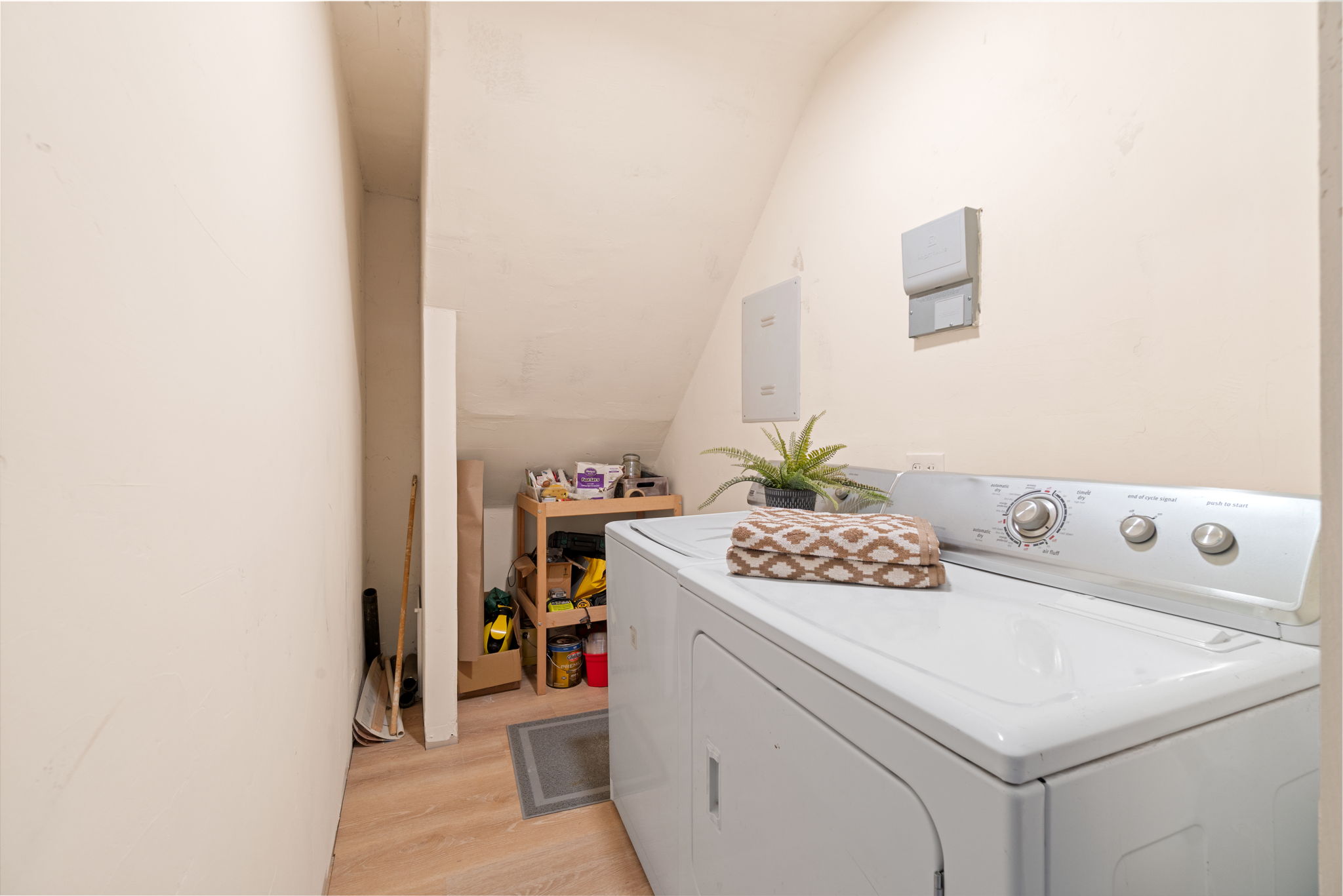  4934 Cedar Drive, Camino, CA 95709 - 物件實景