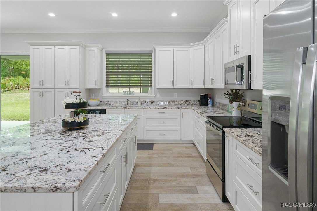 Beverly Hills, Florida, 34465, United States, 3 Bedrooms Bedrooms, ,2 BathroomsBathrooms,Residential,For Sale,1976467