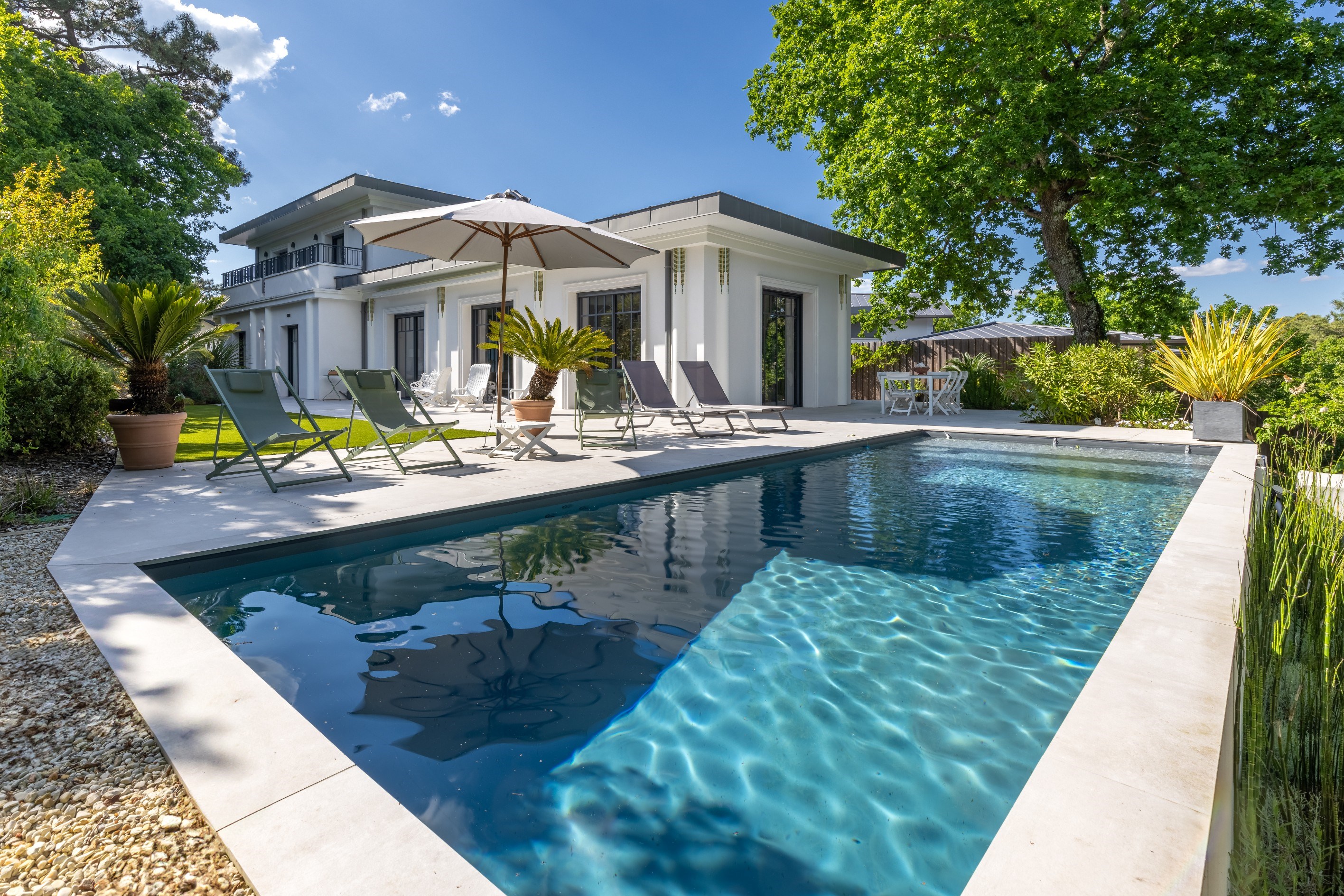  ABATILLES - NEW ART-DECO VILLA - 物件實景