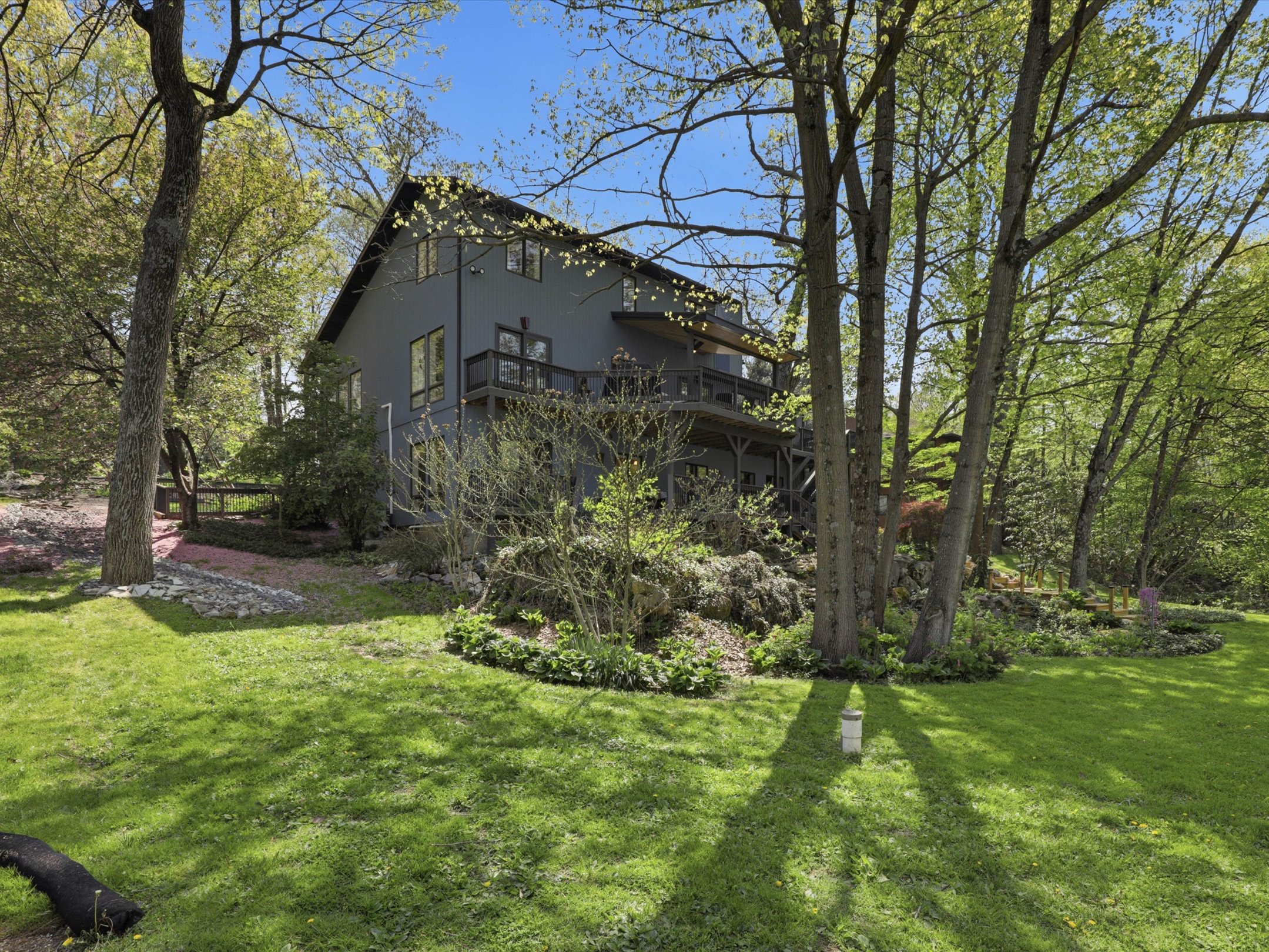  137 E Woods Dr, Lititz, PA - 物件實景