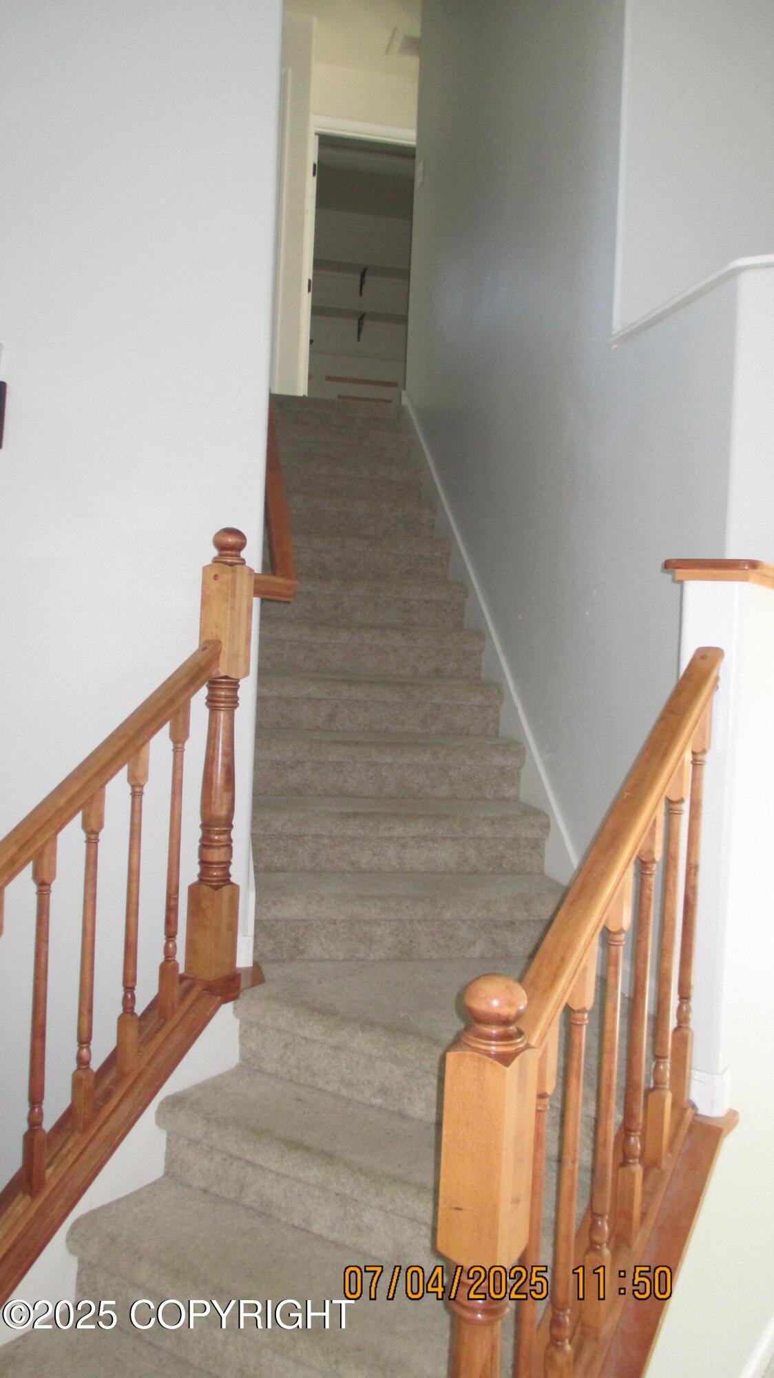 Eagle River, Alaska, 99577, United States, 4 Bedrooms Bedrooms, ,4 BathroomsBathrooms,Residential,For Sale,1981531