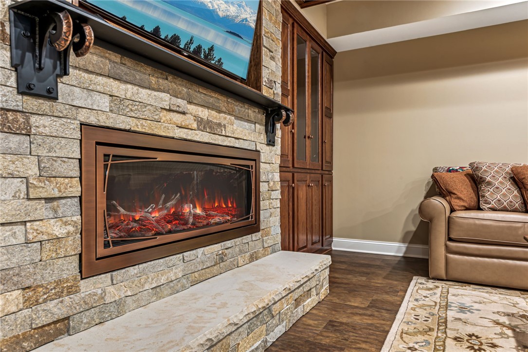 Cranberry Twp, Pennsylvania, 16066, United States, 3 Bedrooms Bedrooms, ,3 BathroomsBathrooms,Residential,For Sale,1934234