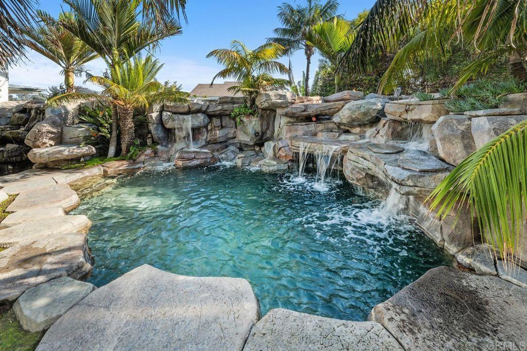 Encinitas, California, 92024, United States, 5 Bedrooms Bedrooms, ,7 BathroomsBathrooms,Residential,For Sale,2003398