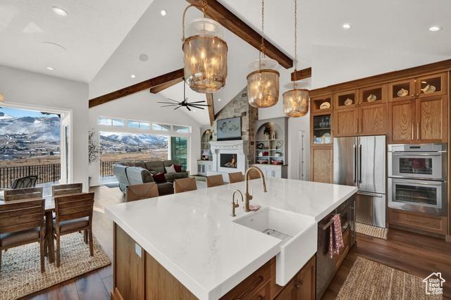 Herriman, Utah, 84096, United States, 5 Bedrooms Bedrooms, ,6 BathroomsBathrooms,Residential,For Sale,1982212