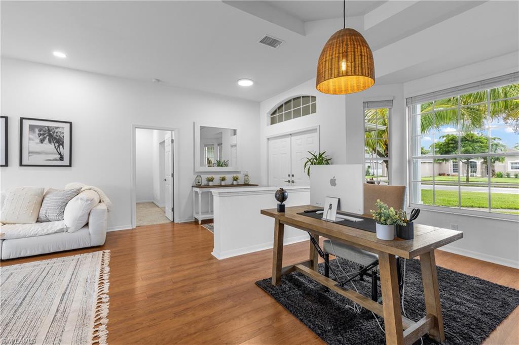 Fort Myers, Florida, 33967, United States, 3 Bedrooms Bedrooms, ,2 BathroomsBathrooms,Residential,For Sale,1940924