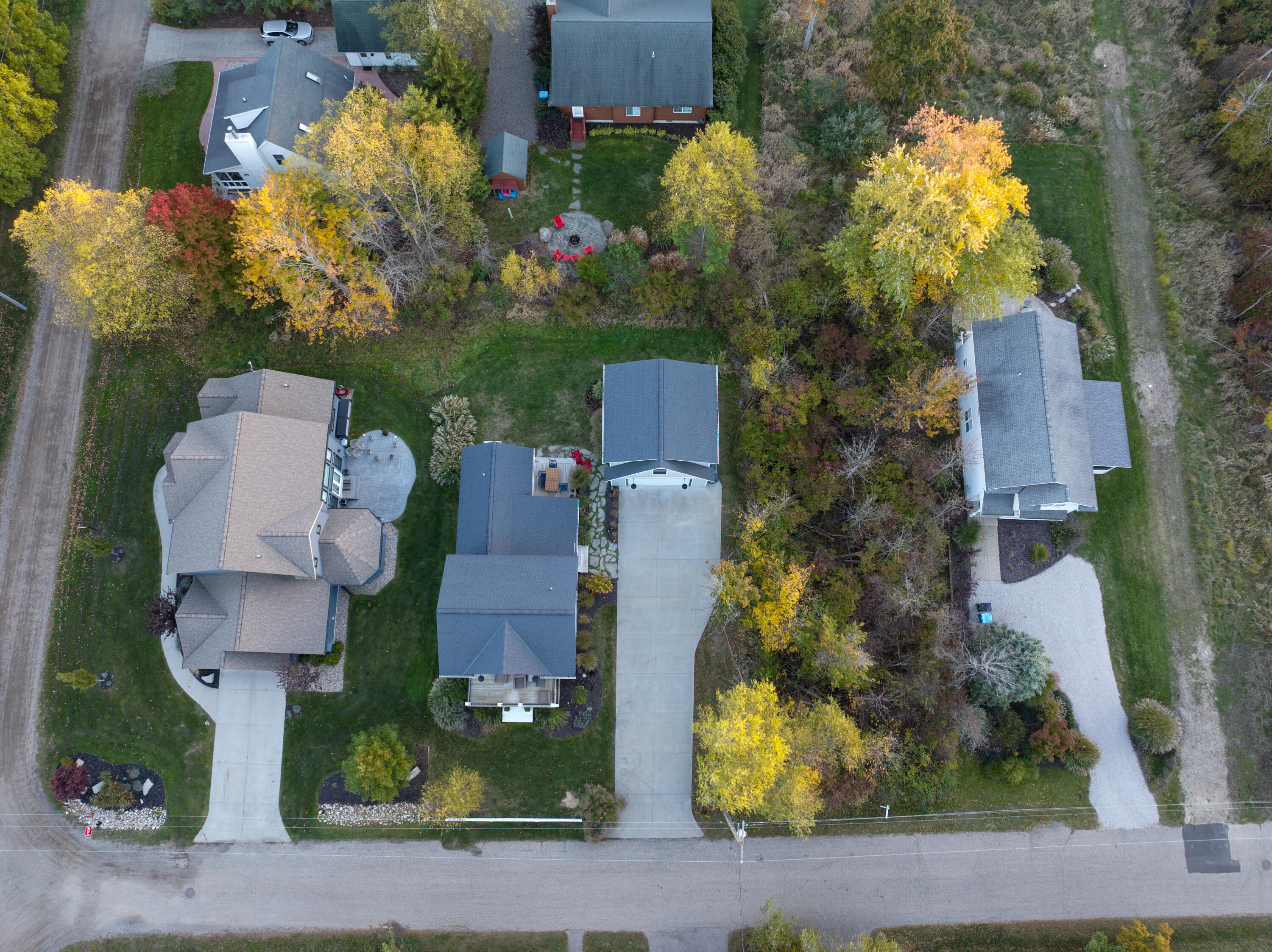 Douglas, Michigan, 49406, United States, 3 Bedrooms Bedrooms, ,3 BathroomsBathrooms,Residential,For Sale,1979342