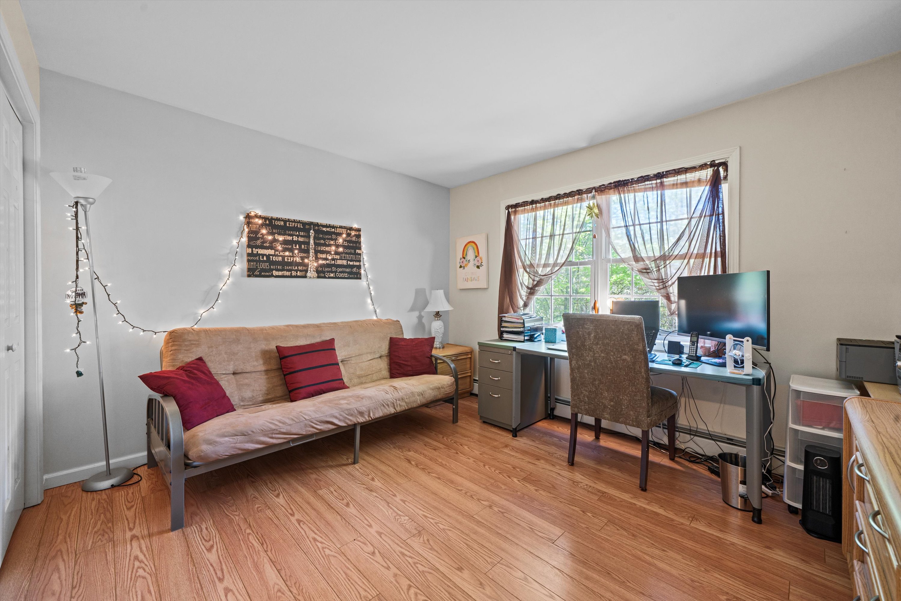 Middletown, New York, 10941, United States, 4 Bedrooms Bedrooms, ,3 BathroomsBathrooms,Residential,For Sale,1861085