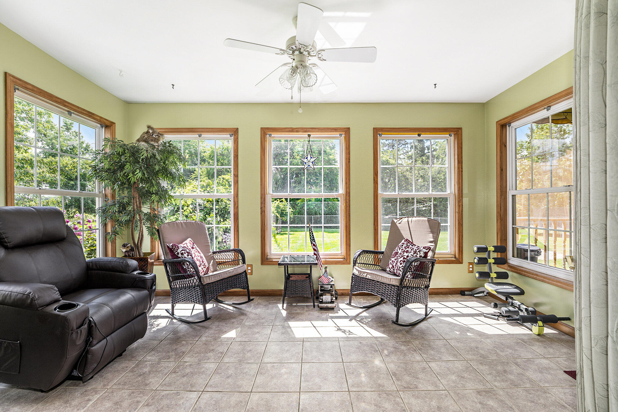 Chesterton, Indiana, 46304, United States, 5 Bedrooms Bedrooms, ,2 BathroomsBathrooms,Residential,For Sale,1973934