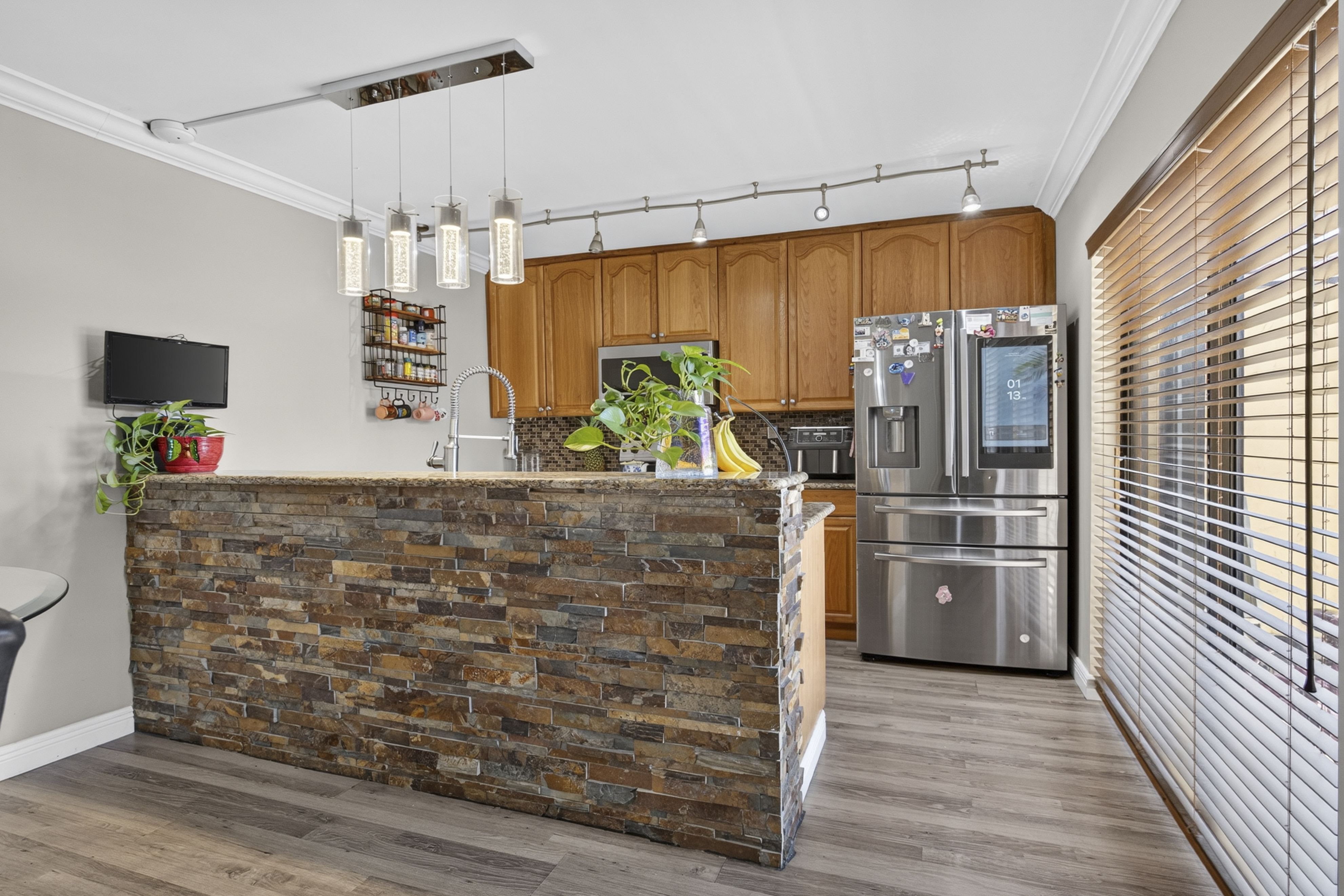  953 Springdale Cir, Palm Springs, FL, 33461 - 物件實景