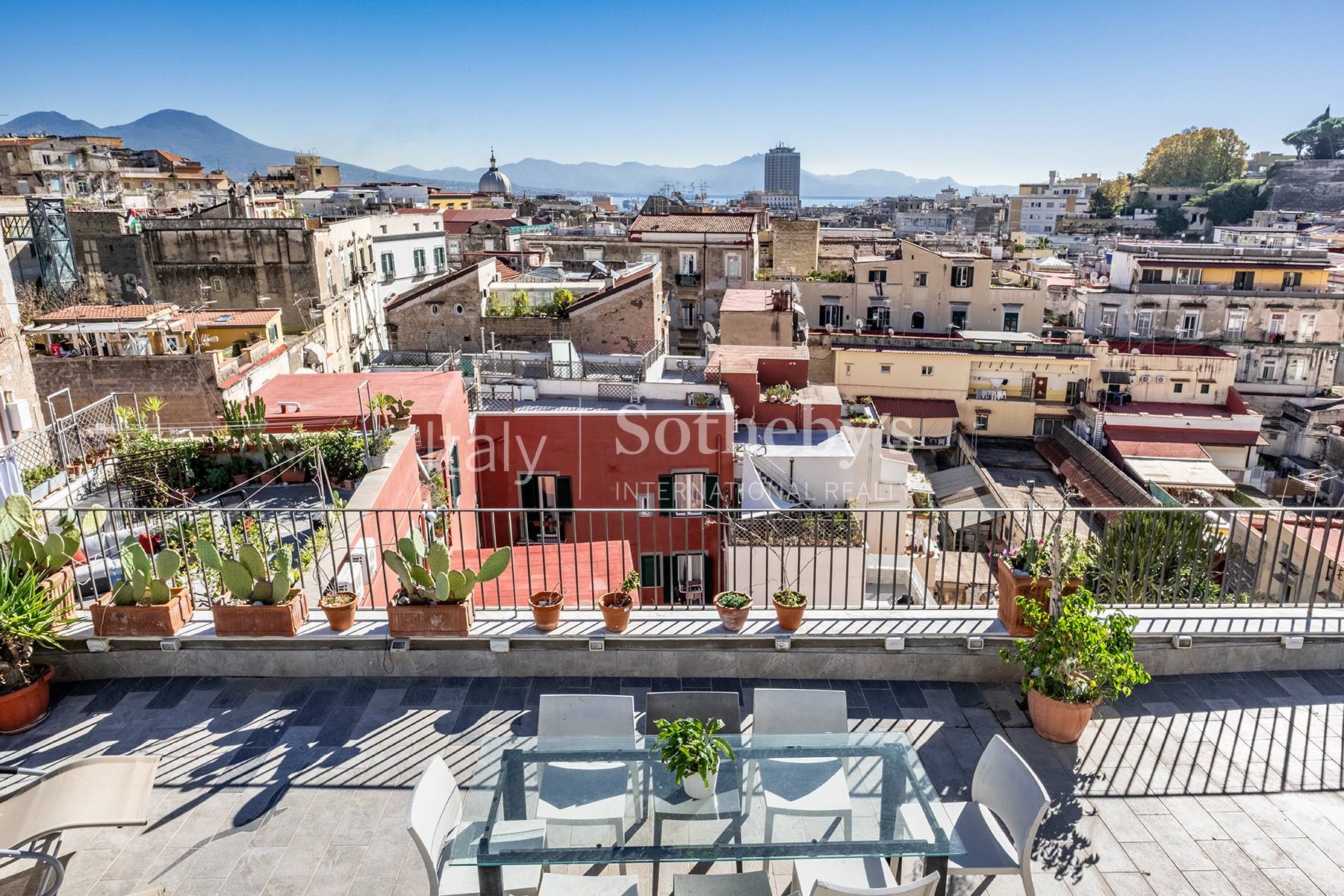  Iconic multi-level penthouse in Naples - 物件實景