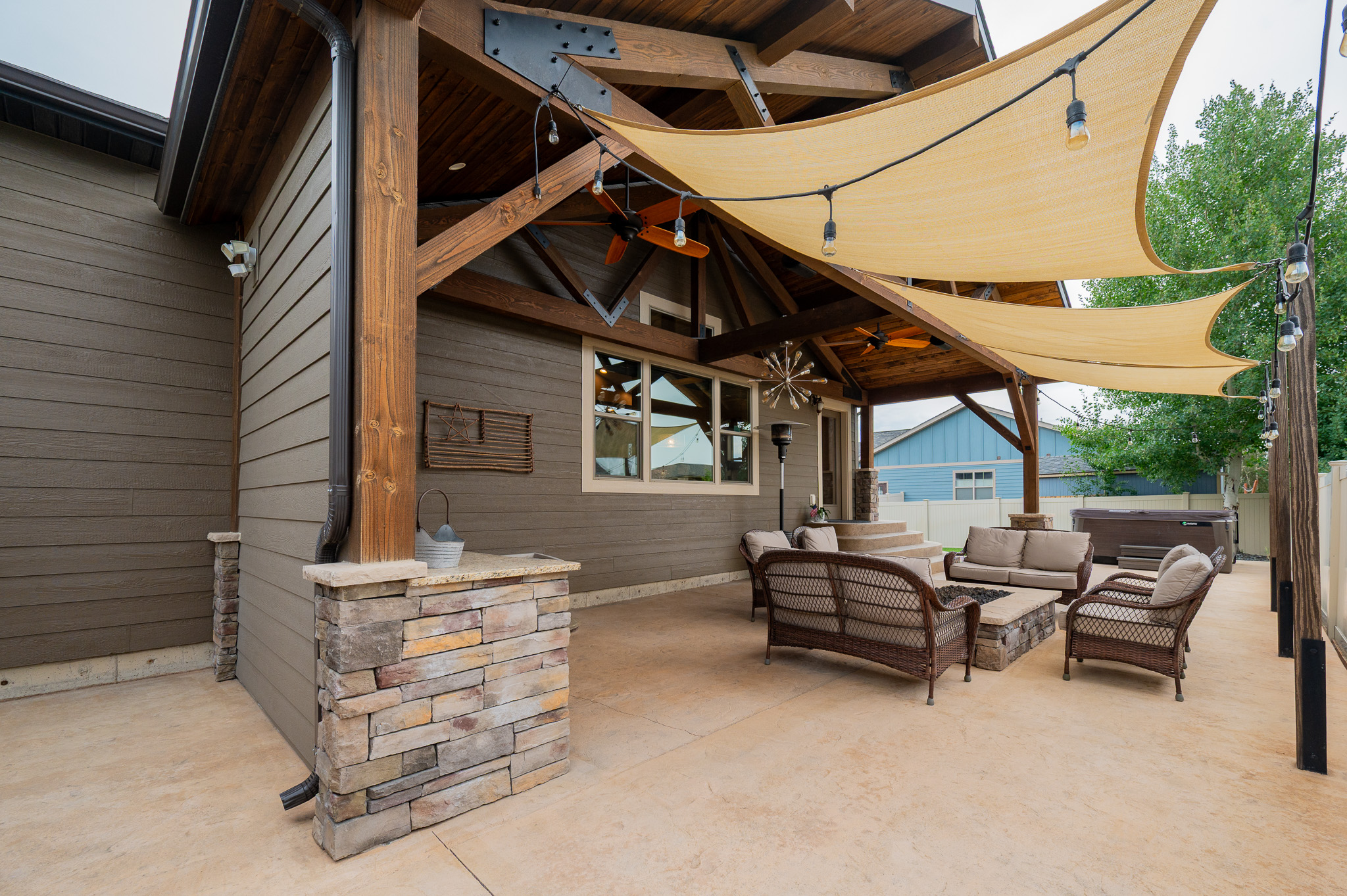 Helena, Montana, 59602, United States, 4 Bedrooms Bedrooms, ,3 BathroomsBathrooms,Residential,For Sale,1974556