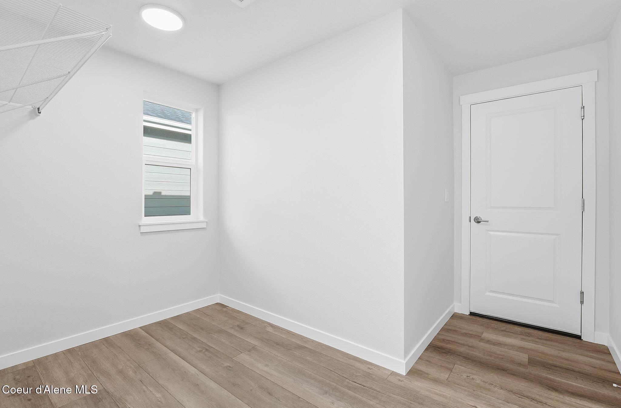 Coeur D'alene, Idaho, 83815, United States, 2 Bedrooms Bedrooms, ,Residential,For Sale,1991054