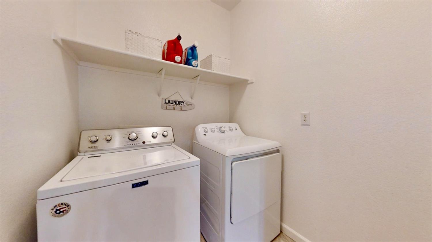 Sacramento, California, 95835, United States, 4 Bedrooms Bedrooms, ,3 BathroomsBathrooms,Residential,For Sale,1887993