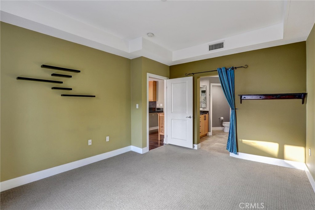 Long Beach, California, 90802, United States, 3 Bedrooms Bedrooms, ,2 BathroomsBathrooms,Residential,For Sale,1921298