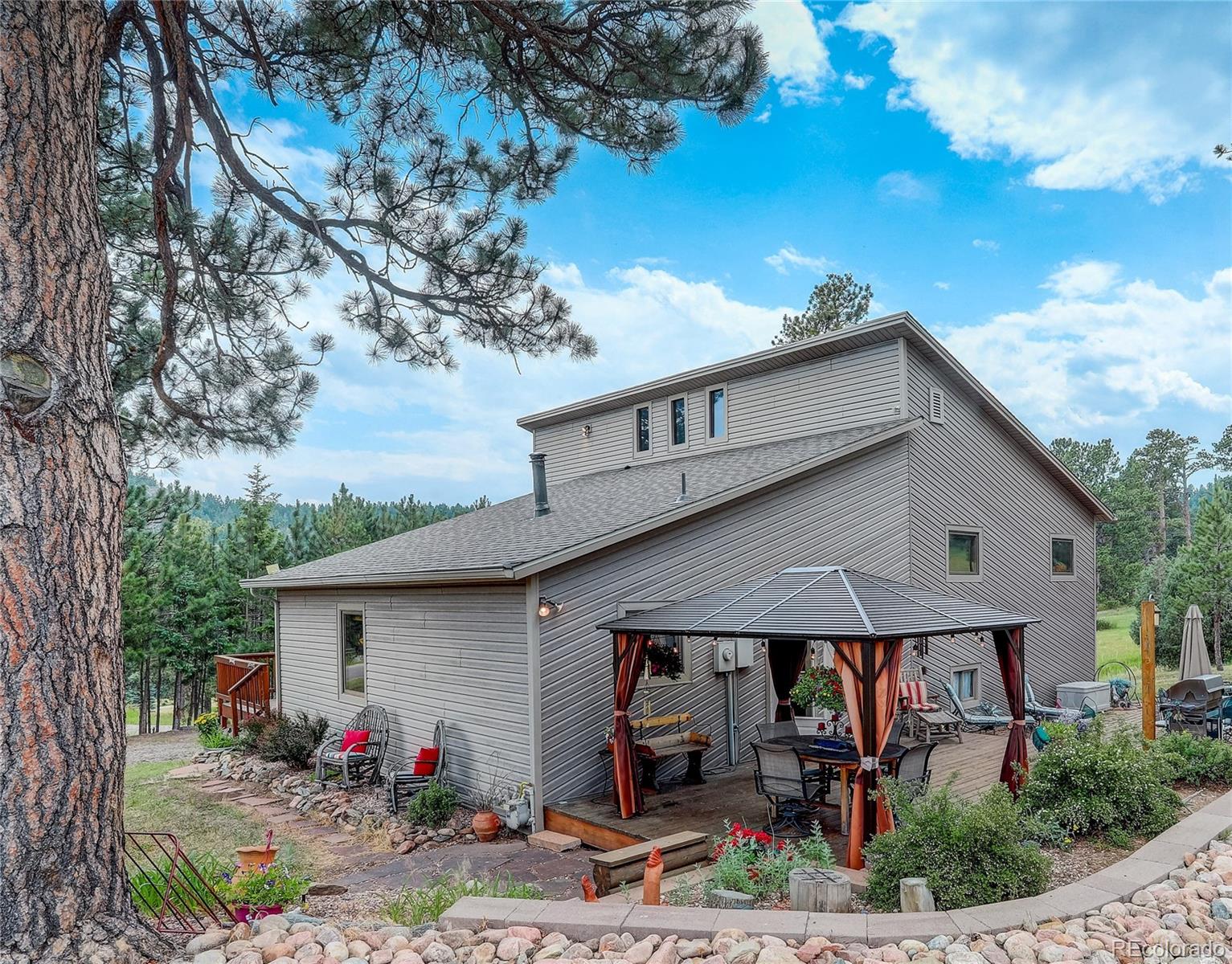 Evergreen, Colorado, 80439, United States, 4 Bedrooms Bedrooms, ,2 BathroomsBathrooms,Residential,For Sale,1901088