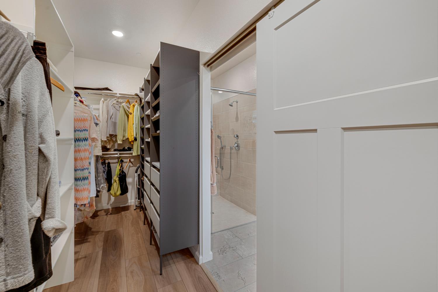 El Dorado Hills, California, 95762, United States, 2 Bedrooms Bedrooms, ,2 BathroomsBathrooms,Residential,For Sale,1950848