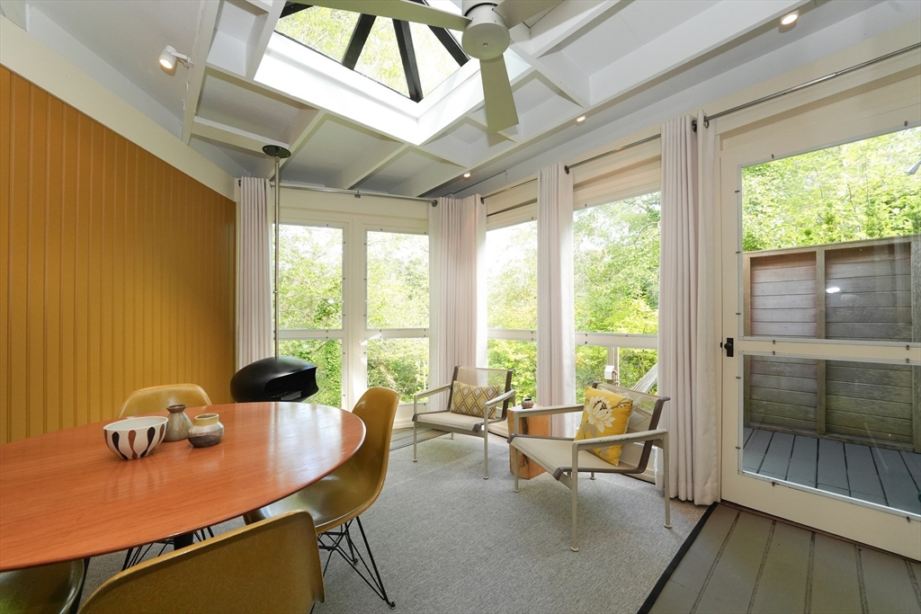 Provincetown, Massachusetts, 02657, United States, 1 Bedroom Bedrooms, ,1 BathroomBathrooms,Residential,For Sale,1933472