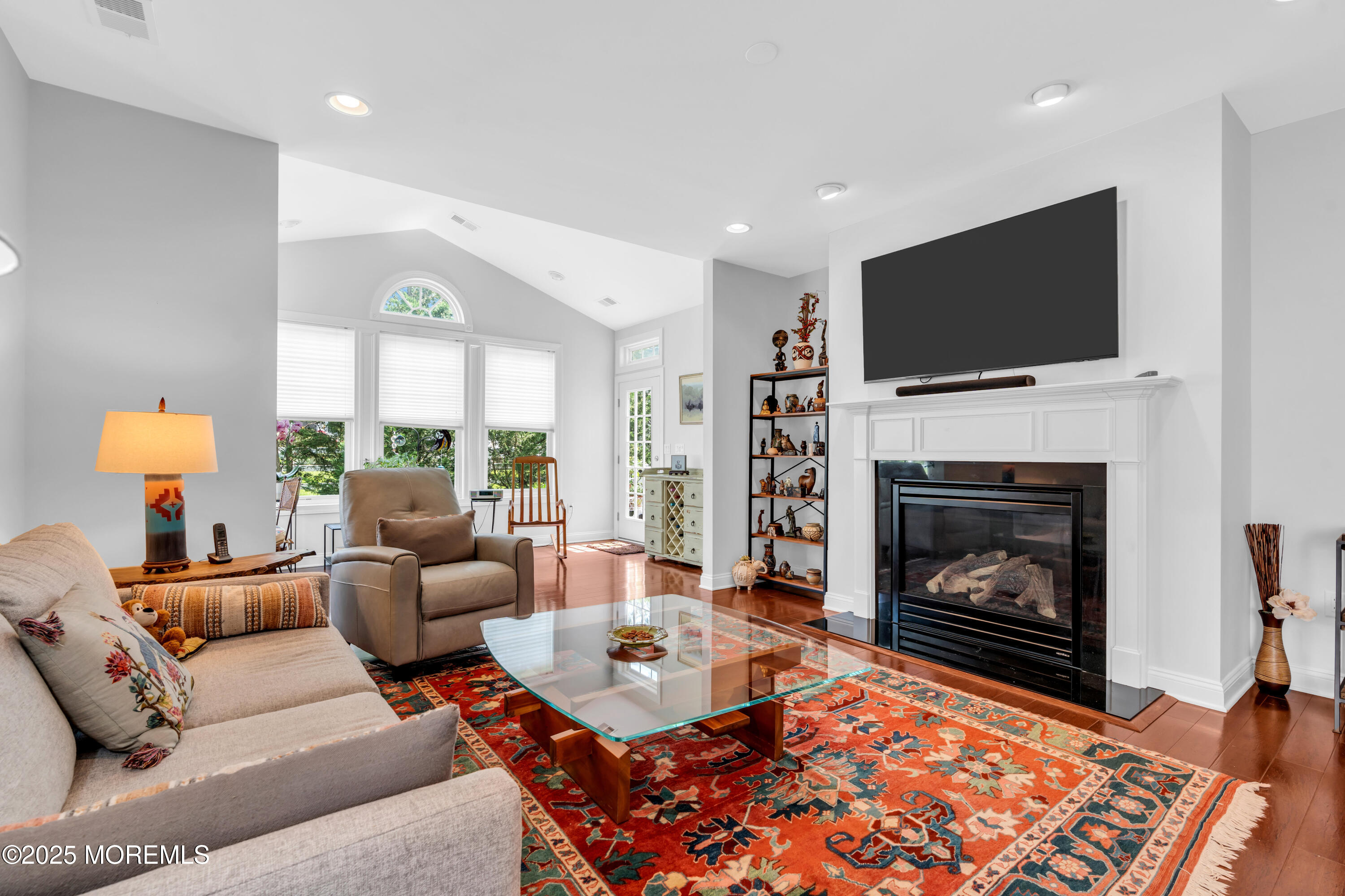 Oceanport, New Jersey, 07757, United States, 2 Bedrooms Bedrooms, ,2 BathroomsBathrooms,Residential,For Sale,1943913