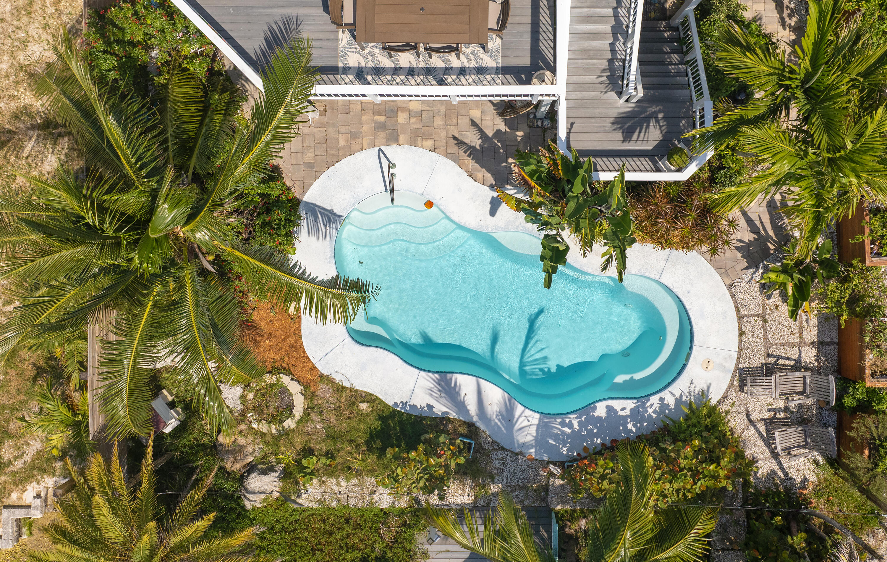 Big Coppitt, Florida, 33040, United States, 2 Bedrooms Bedrooms, ,2 BathroomsBathrooms,Residential,For Sale,1990333