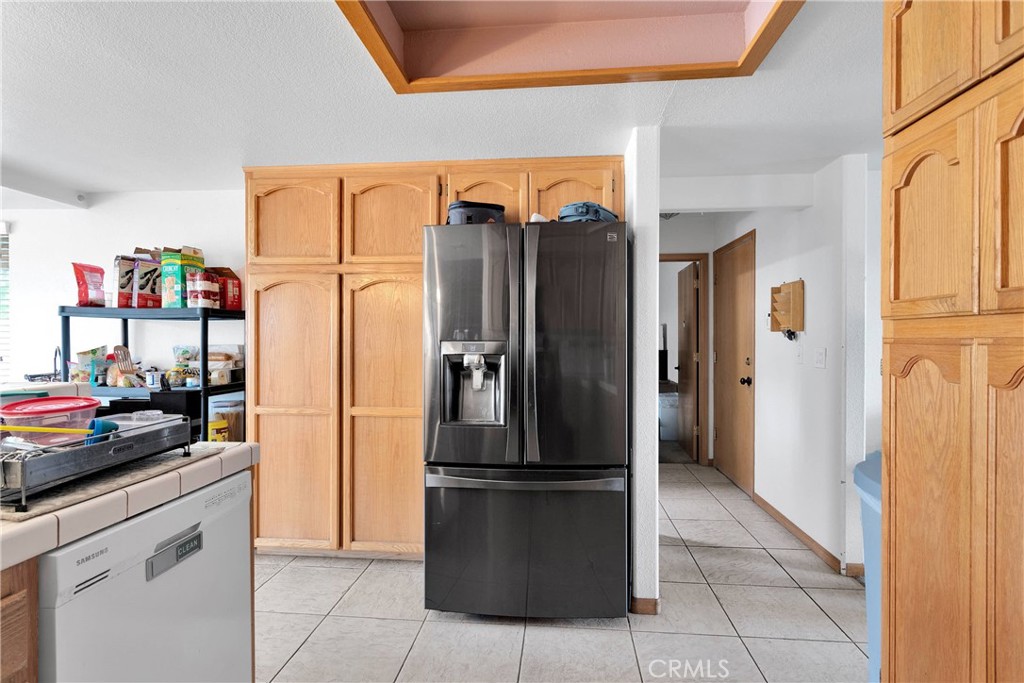 Apple Valley, California, 92307, United States, 4 Bedrooms Bedrooms, ,3 BathroomsBathrooms,Residential,For Sale,1795446