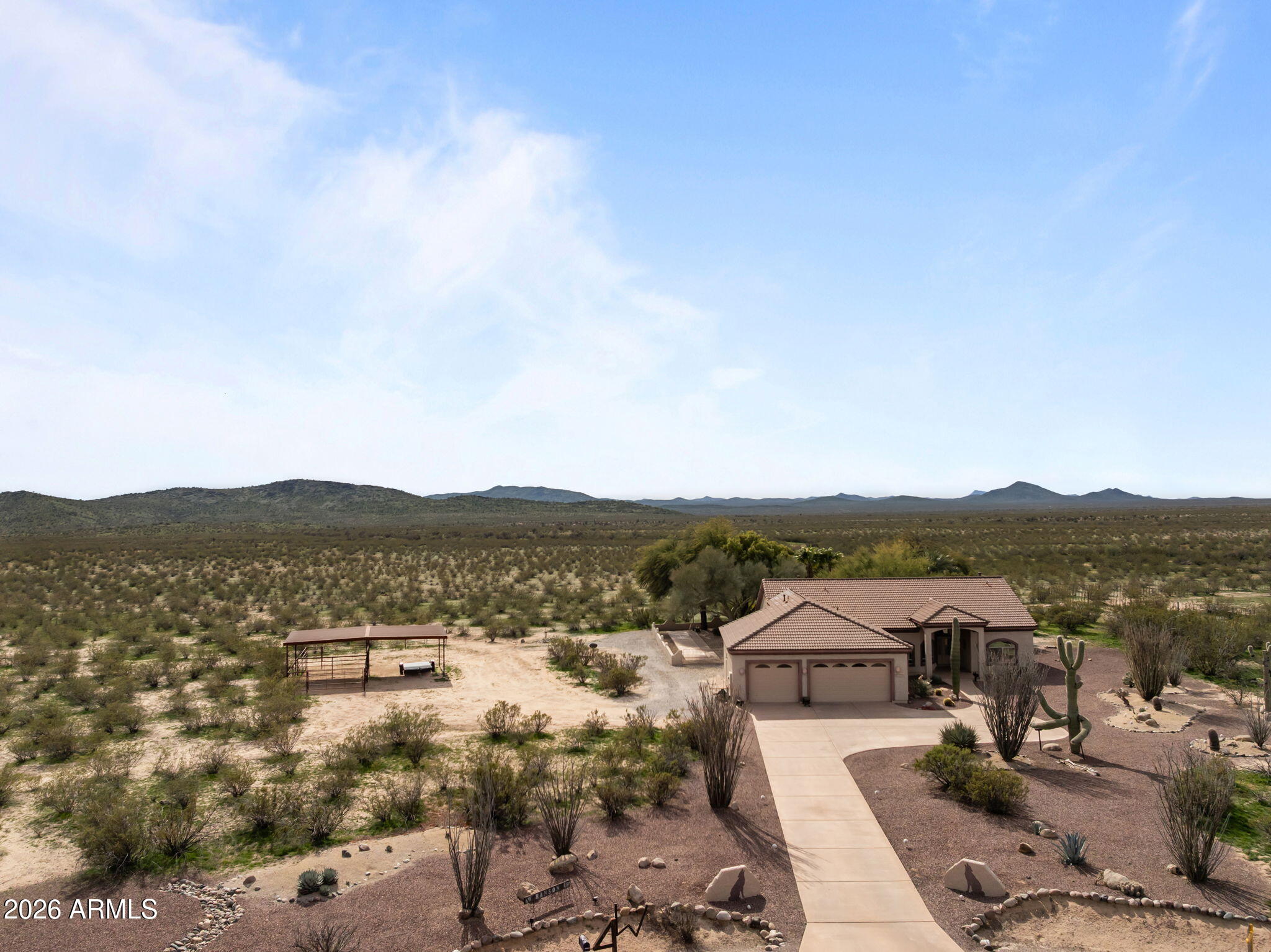 Wickenburg, Arizona, 85390, United States, 3 Bedrooms Bedrooms, ,2 BathroomsBathrooms,Residential,For Sale,2013740