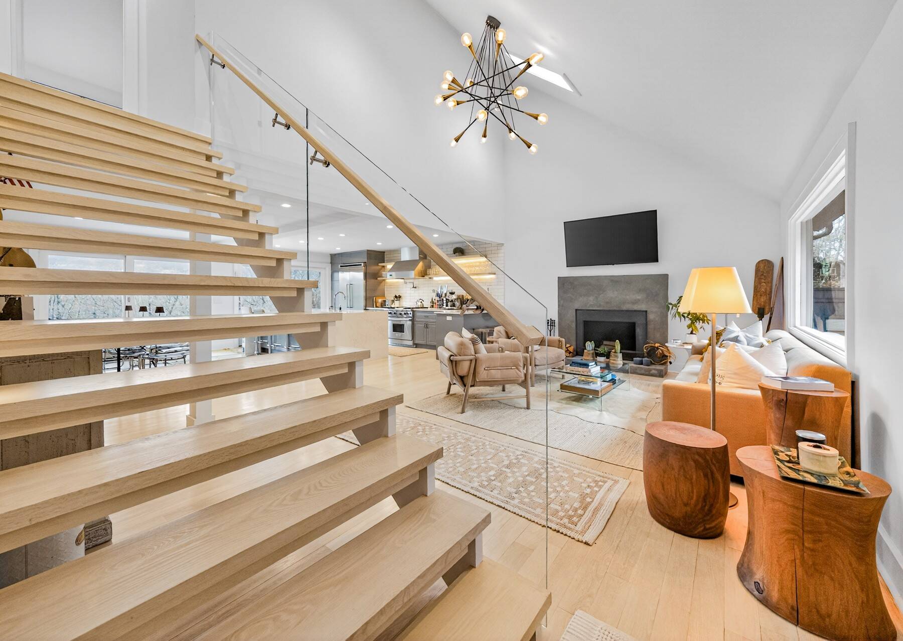  Design-Driven Modern Living with Resort-Style Amenities - 物件實景