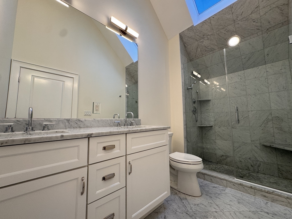 Boston, Massachusetts, 02129, United States, 3 Bedrooms Bedrooms, ,3 BathroomsBathrooms,Residential,For Sale,1883485