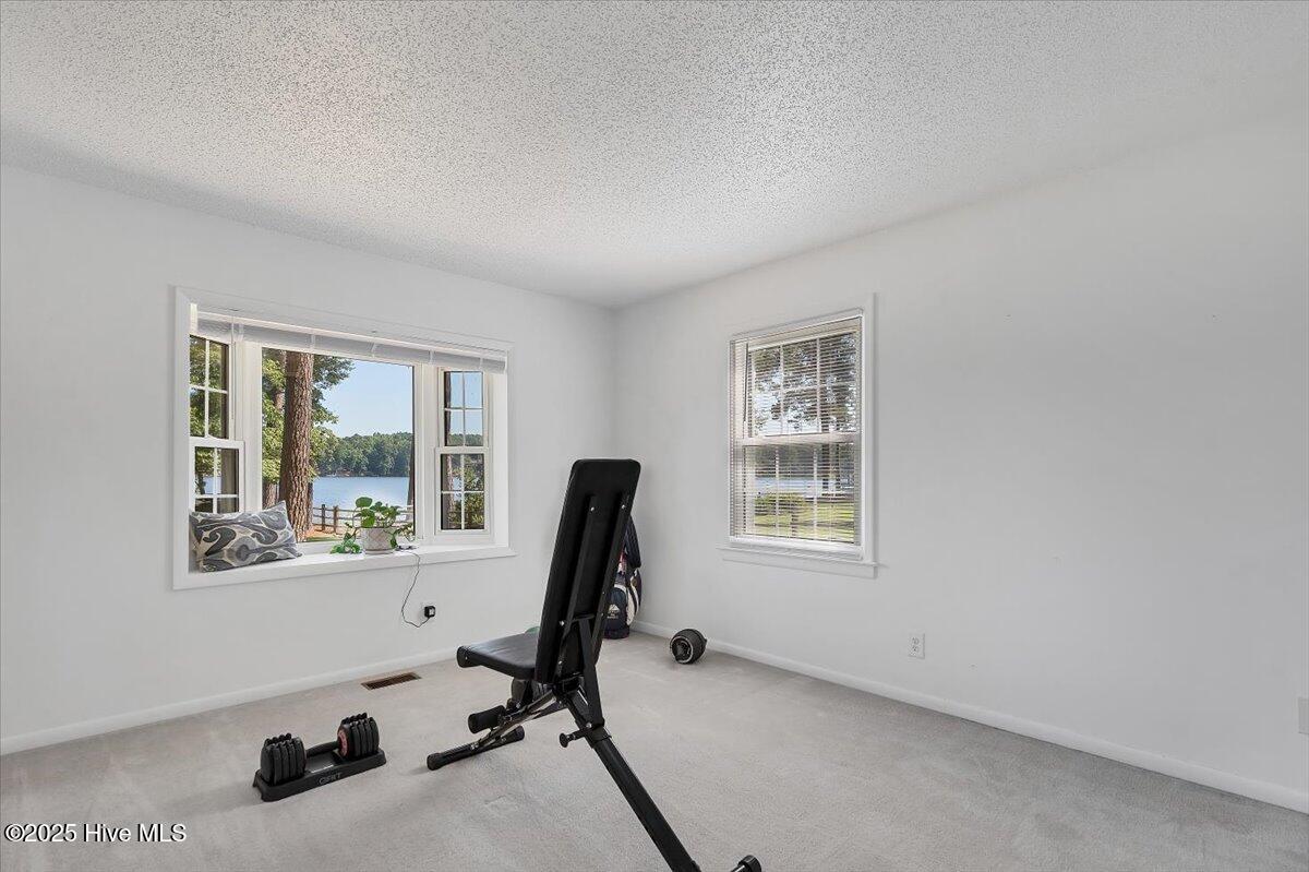 Whispering Pines, North Carolina, 28327, United States, 2 Bedrooms Bedrooms, ,2 BathroomsBathrooms,Residential,For Sale,1997179