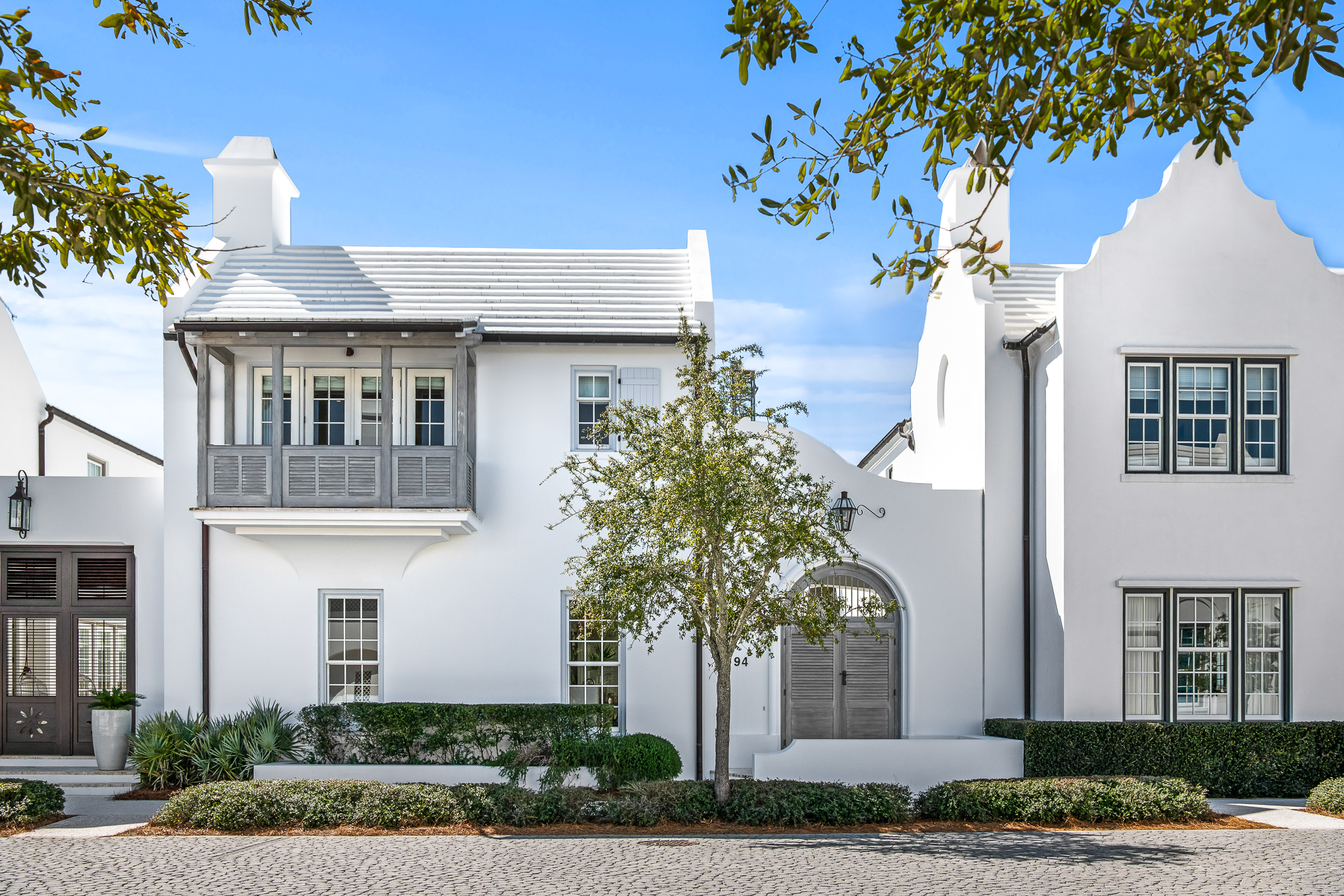  Courtyard Retreat with Dual Primary Suites in Coastal Community - 物件實景