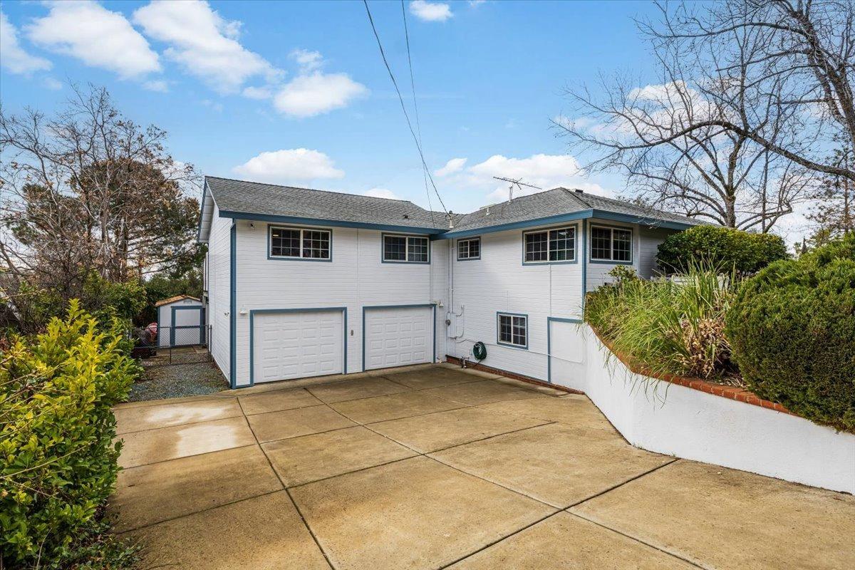 Placerville, California, 95667, United States, 4 Bedrooms Bedrooms, ,3 BathroomsBathrooms,Residential,For Sale,2012276