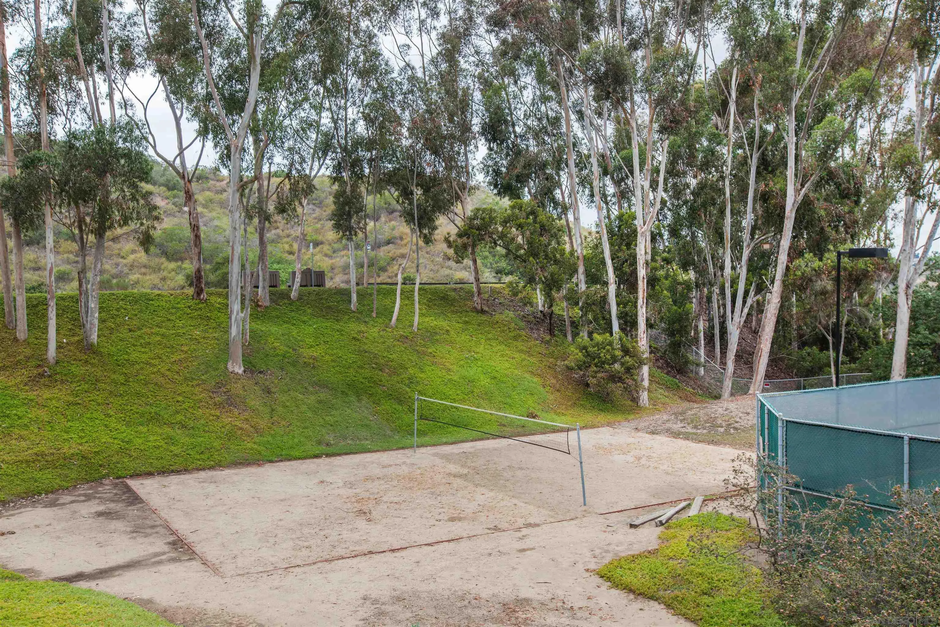 San Diego, California, 92111, United States, 2 Bedrooms Bedrooms, ,3 BathroomsBathrooms,Residential,For Sale,2003271